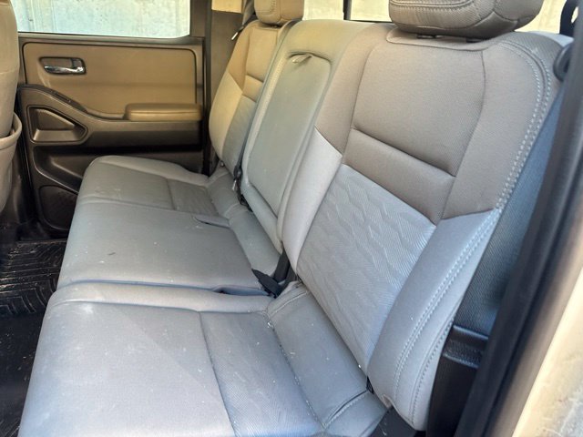 Used 2022 Nissan Frontier SV RWD image 11