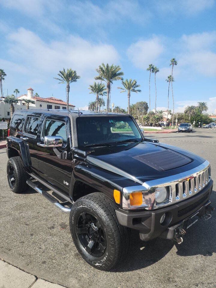 Used 2006 HUMMER H3 w/ Chrome Appearance Package AWD/4WD image 4