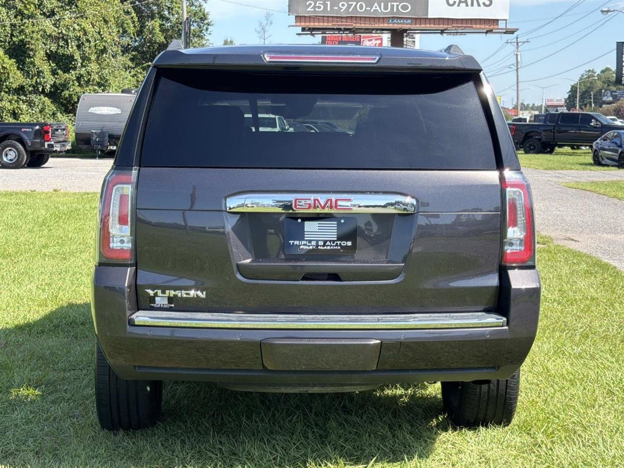 Used 2018 GMC Yukon Denali w/ Open Road Package RWD image 6