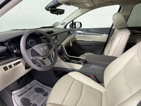 New 2025 Cadillac XT5 Premium Luxury w/ Technology Package image 5