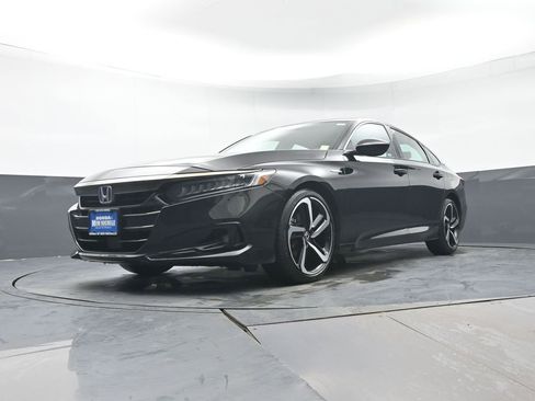 Certified 2022 Honda Accord Sport image 29