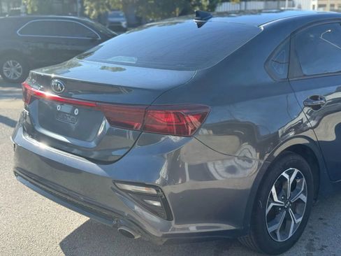 Used 2019 Kia Forte LXS image 29