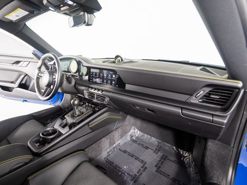 Certified 2023 Porsche 911 GT3 image 32