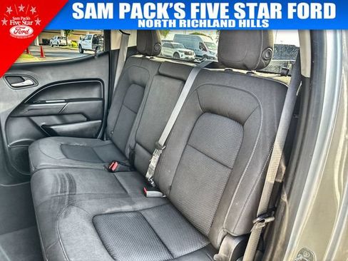 Used 2020 Chevrolet Colorado LT RWD image 30