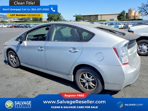 Used 2010 Toyota Prius FWD image 3
