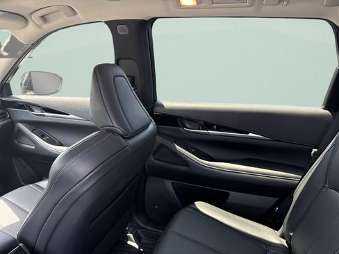 Used 2025 INFINITI QX60 Pure AWD/4WD image 33
