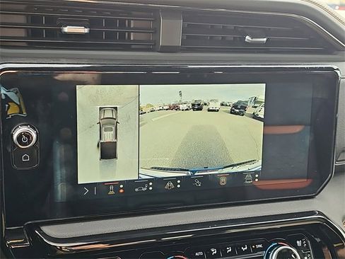 Used 2024 GMC Sierra 1500 AT4 w/ Technology Package image 13