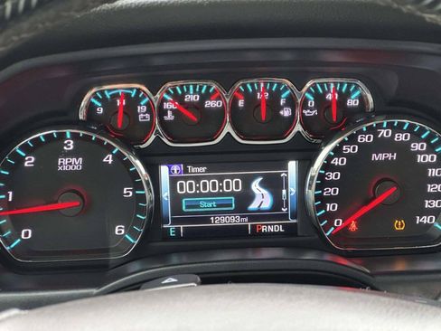Used 2017 Chevrolet Silverado 1500 LT w/ All Star Edition AWD/4WD image 29