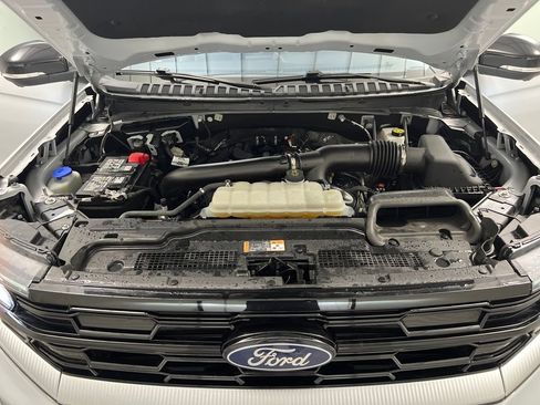 Used 2025 Ford Expedition Platinum image 80