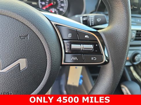 Used 2024 Kia Forte LXS w/ LXS Technology Package image 18