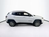 Used 2022 Jeep Compass Latitude w/ Sun and Sound Group image 4