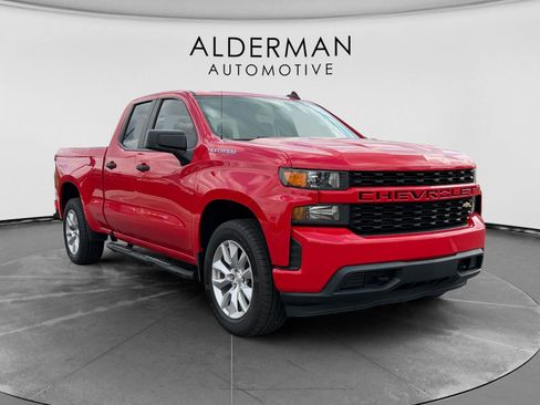 Used 2021 Chevrolet Silverado 1500 Custom image 8