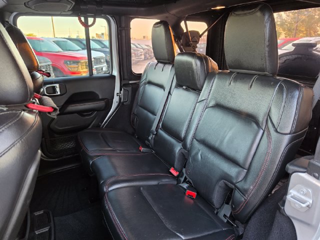 Used 2018 Jeep Wrangler Unlimited Rubicon AWD/4WD image 16