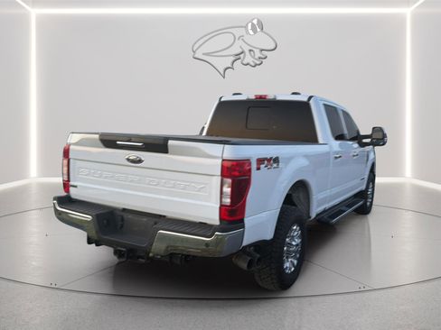 Used 2020 Ford F350 XLT w/ XLT Premium Package image 6
