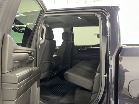 Used 2025 GMC Sierra 1500 Elevation AWD/4WD image 15