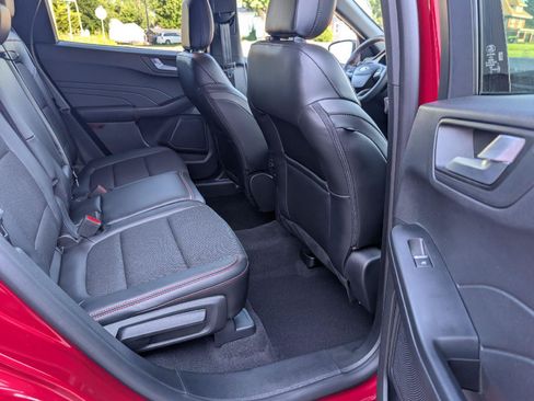 Used 2026 Ford Escape ST-Line w/ Tech Pack #1 AWD/4WD image 23