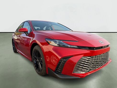 New 2025 Toyota Camry SE FWD image 5