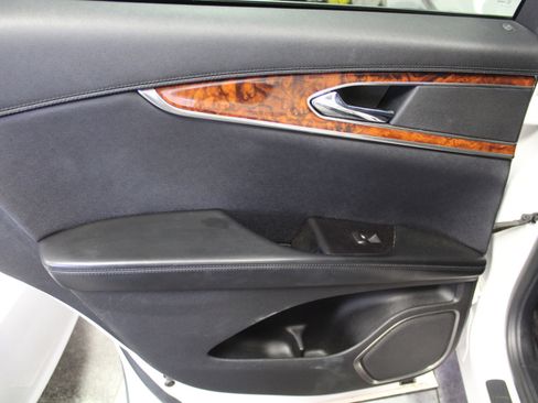 Used 2017 Lincoln MKX Reserve w/ Driver Assistance Package image 22