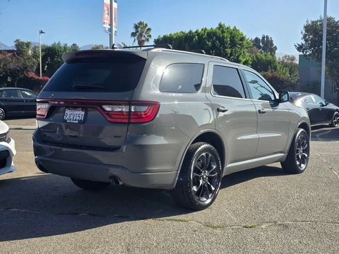 Used 2023 Dodge Durango GT w/ Blacktop Package AWD/4WD image 5