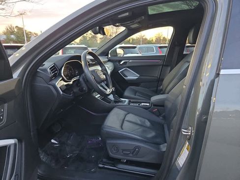 Used 2022 Audi Q3 2.0T Premium Plus w/ Premium Plus Package image 11