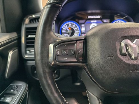 Used 2019 RAM 1500 Limited AWD/4WD image 17