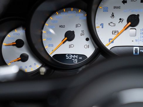 Used 2018 Porsche 911 GT2 RS RWD image 37