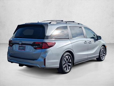 New 2026 Honda Odyssey EX-L image 2