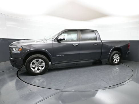 Used 2022 RAM 1500 Laramie AWD/4WD image 7