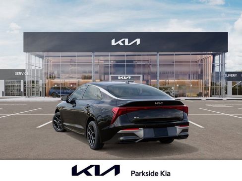 New 2026 Kia K5 LXS FWD image 4
