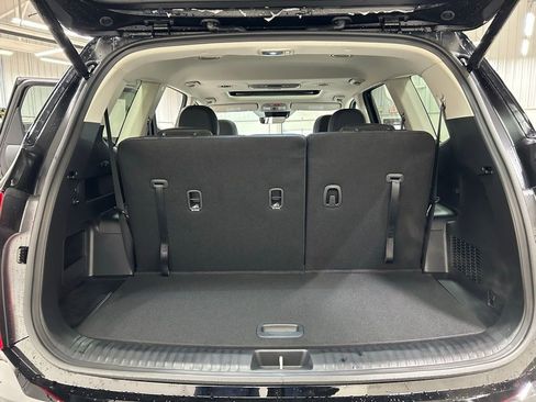 New 2025 Kia Telluride S image 28