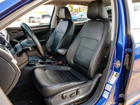 Used 2016 Volkswagen Passat 1.8T SE image 37