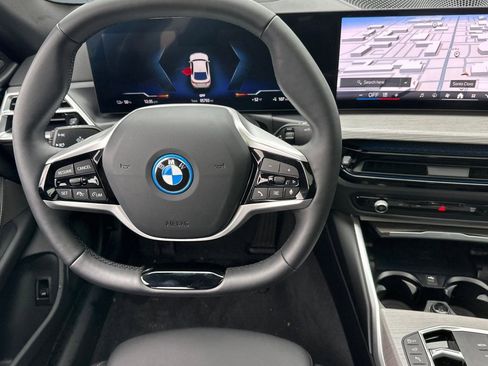 Used 2025 BMW i4 eDrive40 w/ Premium Package image 28