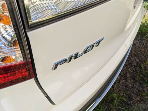 Used 2022 Honda Pilot Touring image 12