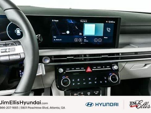 New 2025 Hyundai Tucson Limited AWD/4WD image 16