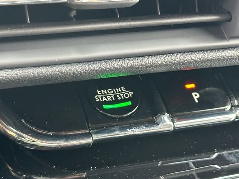 New 2026 Lincoln Corsair Reserve image 11