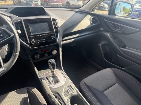 Used 2018 Subaru Crosstrek 2.0i Premium AWD/4WD image 19