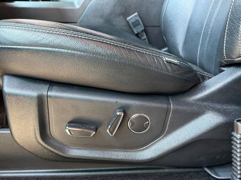 Used 2018 Ford F150 XLT w/ Equipment Group 302A Luxury AWD/4WD image 15