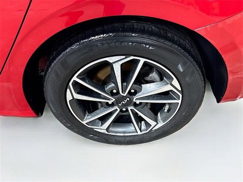 Used 2023 Kia Forte LXS w/ LXS Technology Package image 10