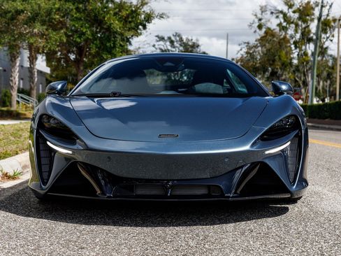 New 2026 McLaren Artura RWD image 19