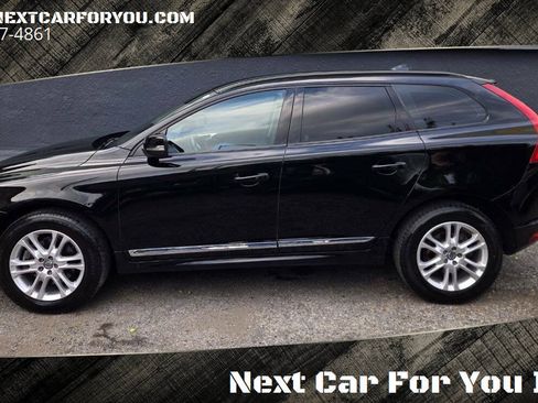 Used 2016 Volvo XC60 T5 FWD image 2