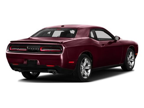 Used 2017 Dodge Challenger SXT Plus RWD image 2