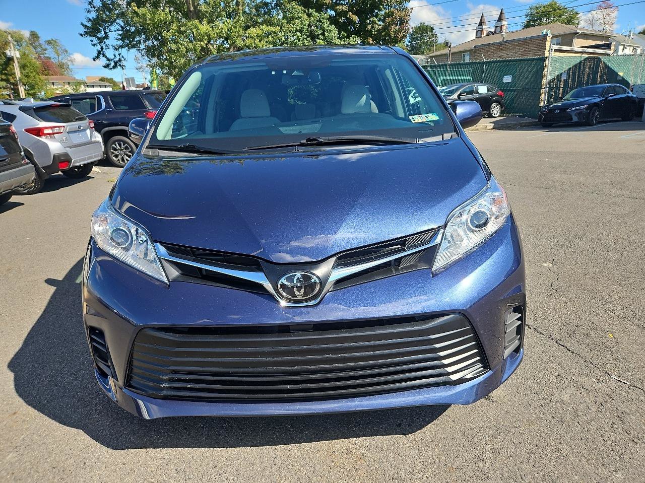 Used 2020 Toyota Sienna LE FWD image 10