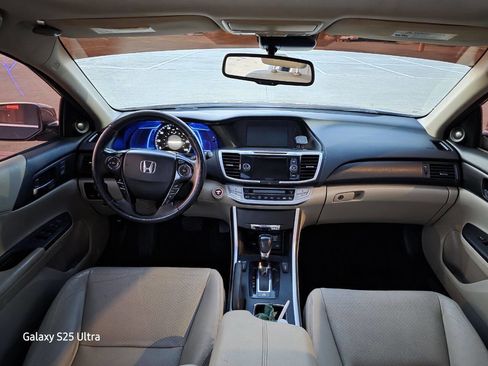 Used 2015 Honda Accord EX-L image 24