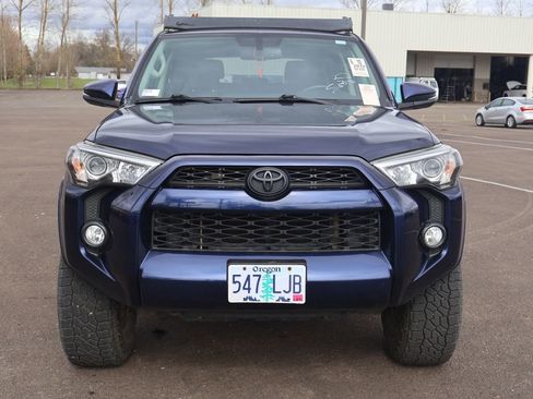 Used 2019 Toyota 4Runner SR5 Premium image 9