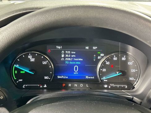 Used 2022 Ford Escape SE image 14