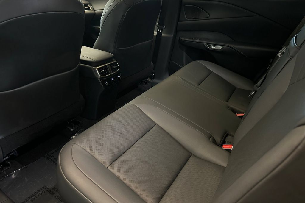 Certified 2024 Lexus RX 350 Premium w/ Convenience Package FWD image 12
