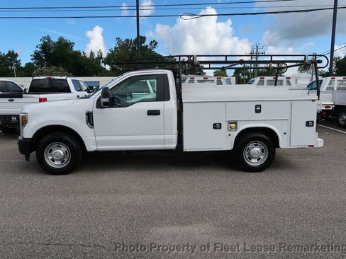 Used 2019 Ford F350 XL w/ Power Equipment Group RWD image 2