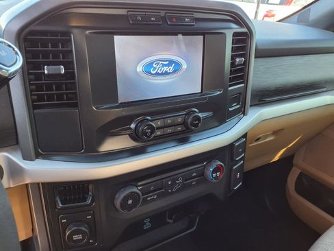 Certified 2022 Ford F150 XLT image 9