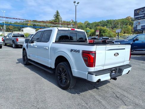Used 2025 Ford F150 Lariat w/ Equipment Group 501A Mid image 3