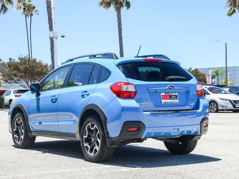 Used 2017 Subaru Crosstrek 2.0i Premium w/ Moonroof Package AWD/4WD image 7